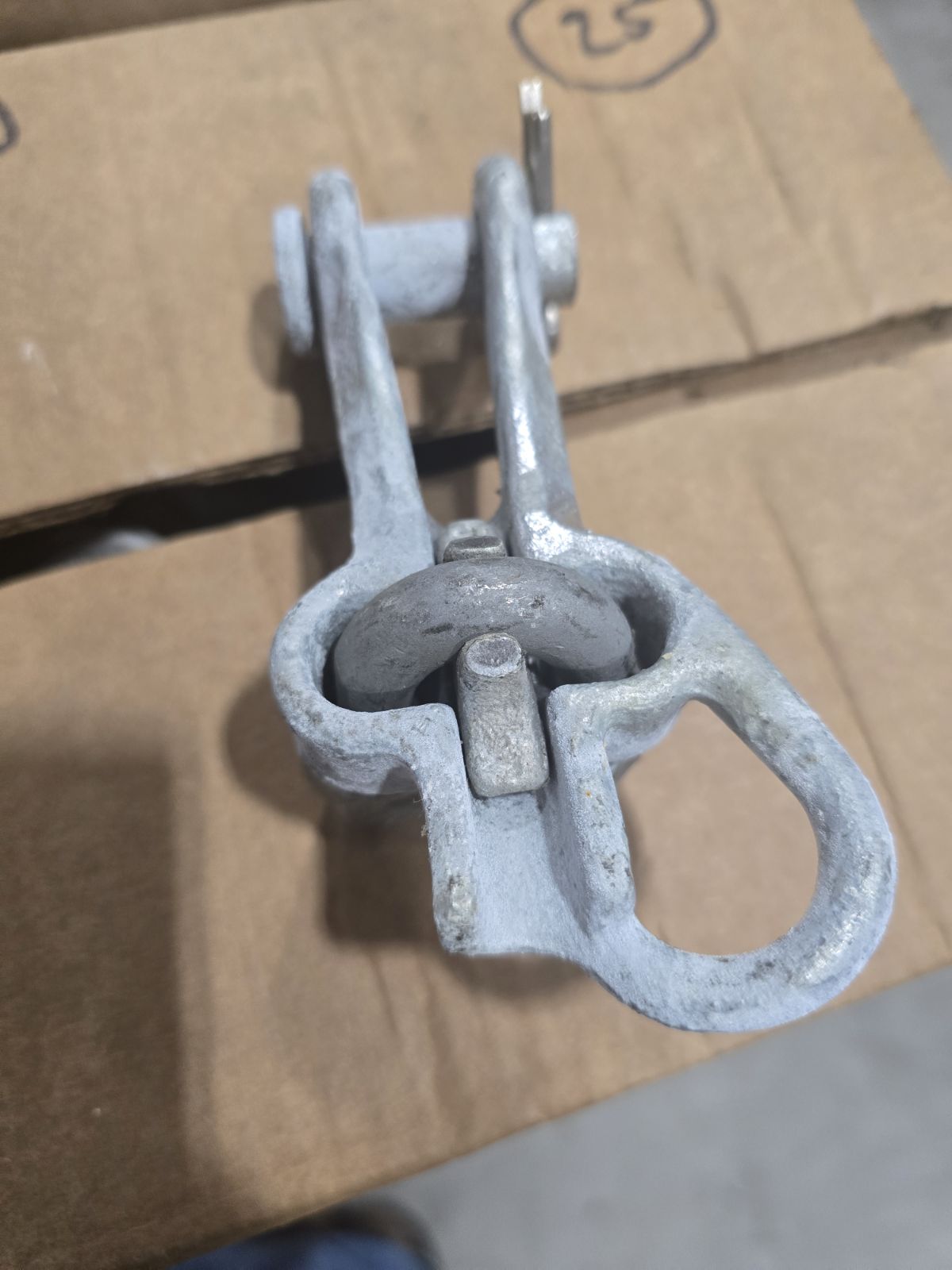 CLAMP, STRN DE STR MI NO.6-NO.2A CCW CU